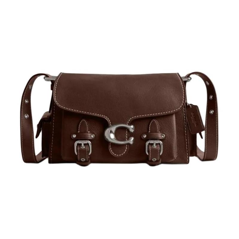 COACH Cargo Soft Tabby 26 Turnlock Classic Signature Hardware Calf Leather Hand-Crossbody Shoulder Bag Medium Women’s Maple Leaf золотий
COACH Cargo Soft Tabby 26 Turnlock Classic Signature Hardware Calf Leather Hand-Crossbody Shoulder Bag Medium Women’s Maple Leaf золотий