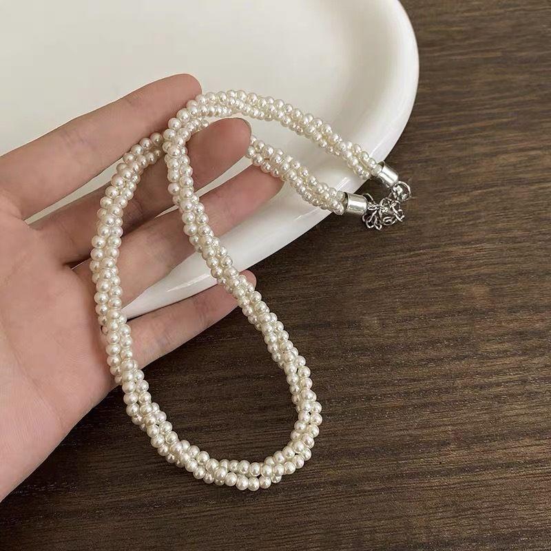 French Multi-Layer Twin Pearl Necklace for Women Accessible Luxury Fancy Necklace Cable Stitch Clavicle Chain Niche Temperament Ornament Multi-layer winding necklace
French Multi-Layer Twin Pearl Necklace for Women Accessible Luxury Fancy Necklace Cable Stitch Clavicle Chain Niche Temperament Ornament Multi-layer winding necklace