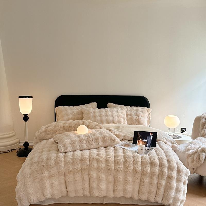 Кровать Четыре предмета Осень и Зима Фланель Двусторонний Флис Коралловый Флис Простыня Пододеяльник Наволочка 2.0m bed
Кровать Четыре предмета Осень и Зима Фланель Двусторонний Флис Коралловый Флис Простыня Пододеяльник Наволочка 2.0m bed