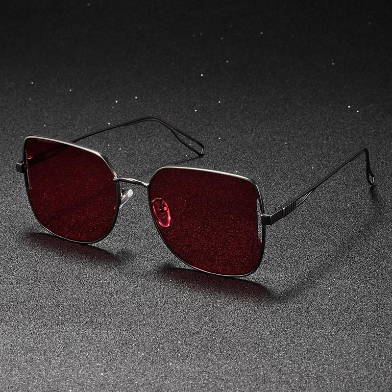 1PC Square Frame Vintage Classic Hollow Out Design Fashion Sunglasses Modern Simple Style For Outdoor Beach Travel Accessories красный
1PC Square Frame Vintage Classic Hollow Out Design Fashion Sunglasses Modern Simple Style For Outdoor Beach Travel Accessories красный