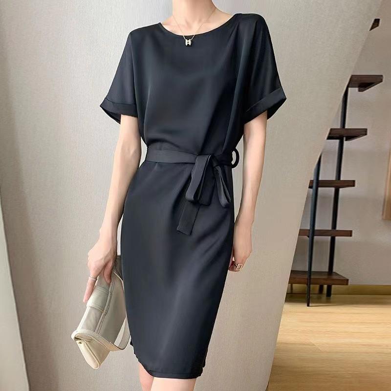 Темпераментное платье с тяжелой драпировкой, универсальное, для женщин, летнее, французское, высококлассное, легкая роскошь, ацетатный сатин, облегающая талию юбка миди XL
Темпераментное платье с тяжелой драпировкой, универсальное, для женщин, летнее, французское, высококлассное, легкая роскошь, ацетатный сатин, облегающая талию юбка миди XL