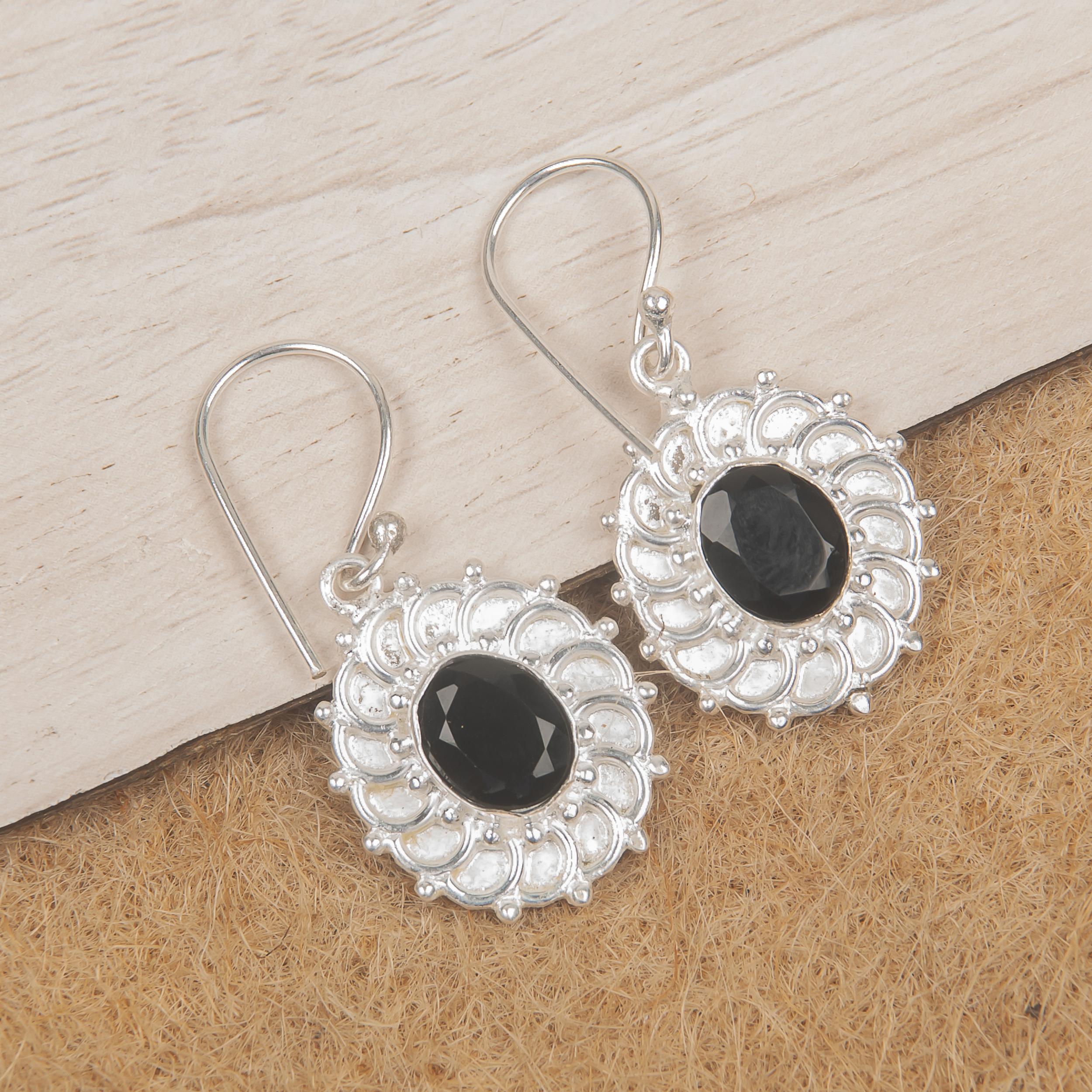 Black Onyx Gemstone Silver Jewelry, 925 Sterling Silver Earrings, Handmade Designer Onyx Earrings Gift For Catholics 1.59 inches чорний
Black Onyx Gemstone Silver Jewelry, 925 Sterling Silver Earrings, Handmade Designer Onyx Earrings Gift For Catholics 1.59 inches чорний