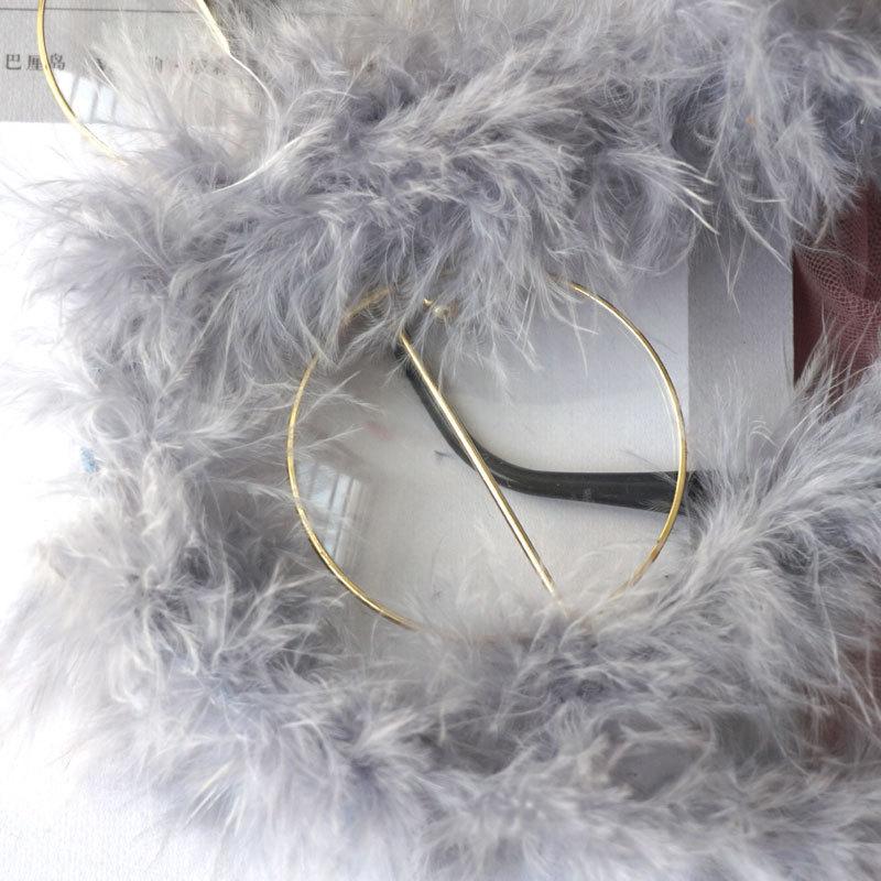 Feather Strip Flat Top Wedding Festival Diy Decorative Toys Crafts Stage Clothing Performance Feather 2 Meters 10pcs серый
Feather Strip Flat Top Wedding Festival Diy Decorative Toys Crafts Stage Clothing Performance Feather 2 Meters 10pcs серый
