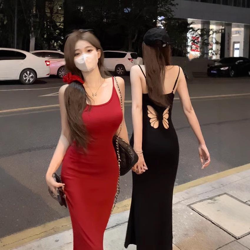 Women s Red Backless Fishtail Dress with Butterfly Cutout, Slim Waist-Hugging Spaghetti Strap Mid-Length Style XL
Women s Red Backless Fishtail Dress with Butterfly Cutout, Slim Waist-Hugging Spaghetti Strap Mid-Length Style XL