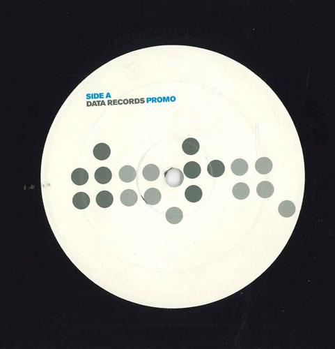 12-дюймовая пластинка MINIMALISTIX Close Cover DATA32P3 DATA RECORDS 2002 Великобритания Танцевальная Электроника Б/У
12-дюймовая пластинка MINIMALISTIX Close Cover DATA32P3 DATA RECORDS 2002 Великобритания Танцевальная Электроника Б/У