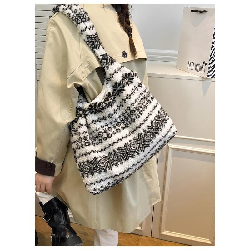 Autumn and Winter Granular Fleece Single-shoulder Bag, Trendy Large-capacity Commuter Tote Bag білий/чорний
Autumn and Winter Granular Fleece Single-shoulder Bag, Trendy Large-capacity Commuter Tote Bag білий/чорний