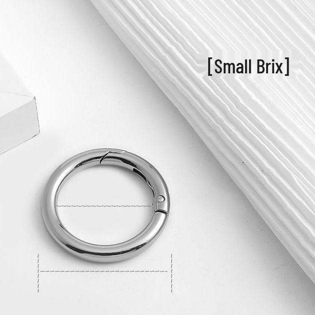 Круглый металлический пружинный карабин для ключей для сумок и аксессуаров 1 piece
Круглый металлический пружинный карабин для ключей для сумок и аксессуаров 1 piece