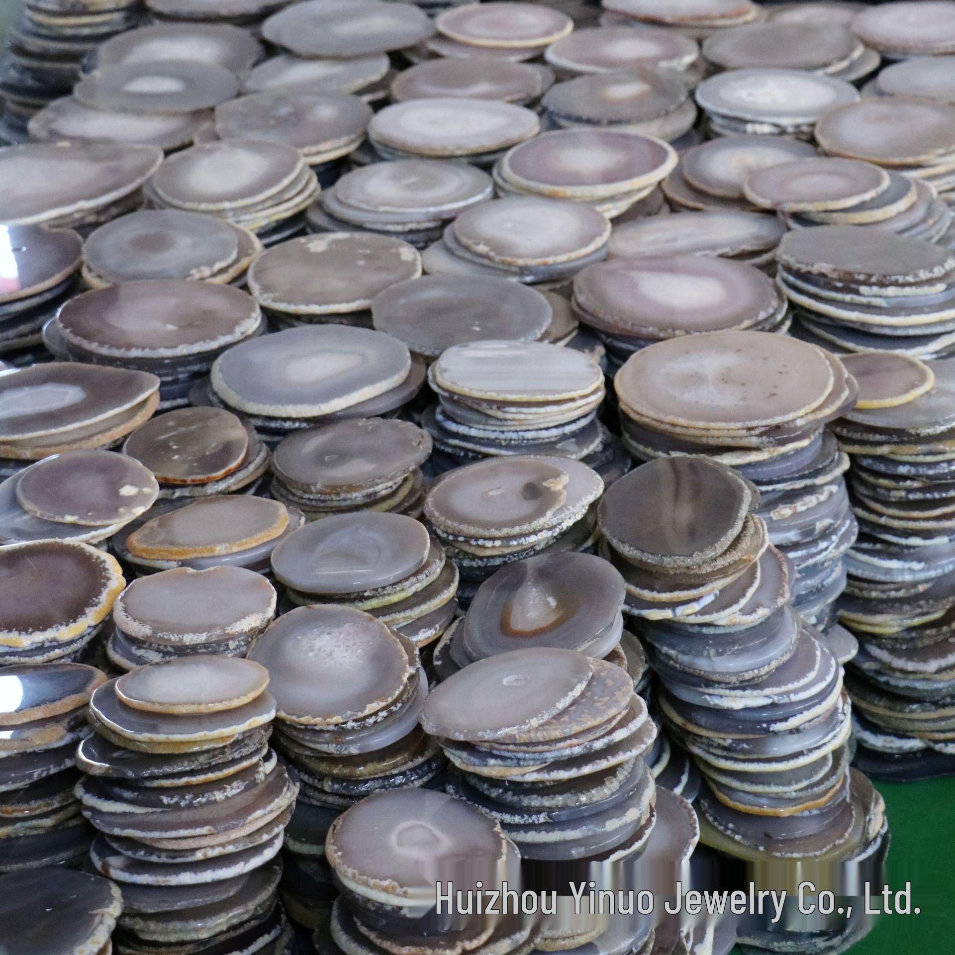 Round Agate Slice Coaster and Wind Chime DIY Pendant Oval 25mm x 55mm
Round Agate Slice Coaster and Wind Chime DIY Pendant Oval 25mm x 55mm