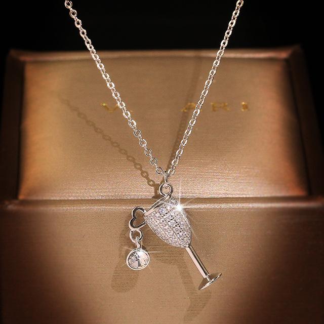 Простая цепочка на ключицу из стерлингового серебра 925 пробы с белым цирконием, высокое качество, подвеска в виде бокала для вина, ожерелье, женская помолвочная вечеринка белый
Простая цепочка на ключицу из стерлингового серебра 925 пробы с белым цирконием, высокое качество, подвеска в виде бокала для вина, ожерелье, женская помолвочная вечеринка белый