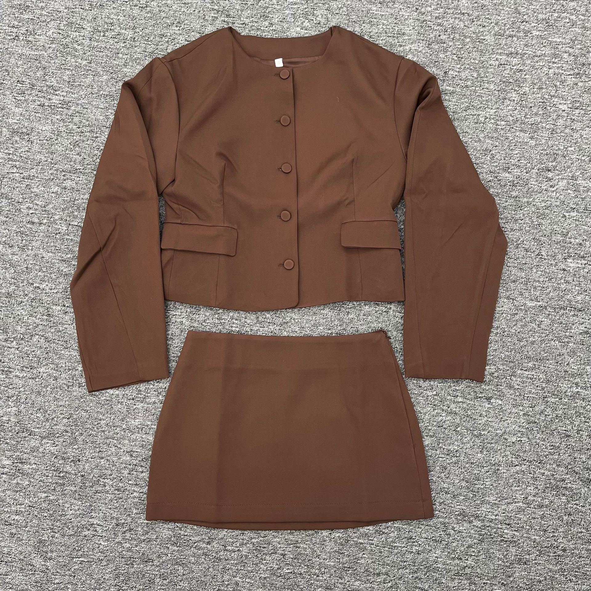 2024 Autumn/Winter Women s Slimming Balloon Silhouette Round Neck Coat & Casual Mini Skirt Set Extra Small
2024 Autumn/Winter Women s Slimming Balloon Silhouette Round Neck Coat & Casual Mini Skirt Set Extra Small