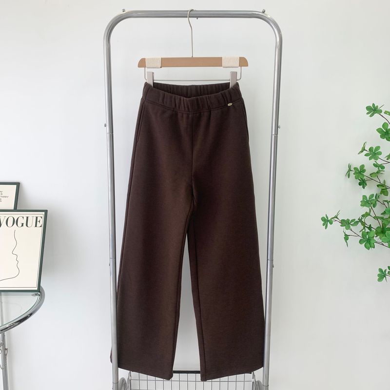 Women s Wool Pants Fleece-lined Thickened Drape Warm-Keeping Pants Brown Mop Pants Winter Thickened New Woolen Pants Curry S(Waist 62-85, Pants length 98)
Women s Wool Pants Fleece-lined Thickened Drape Warm-Keeping Pants Brown Mop Pants Winter Thickened New Woolen Pants Curry S(Waist 62-85, Pants length 98)