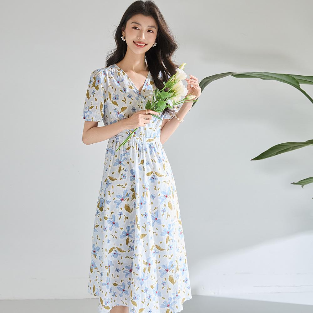 Spring/Summer Tulip Floral Puff Sleeve V-Neck Cotton Dress 29083 Extra Large квітковий/синій
Spring/Summer Tulip Floral Puff Sleeve V-Neck Cotton Dress 29083 Extra Large квітковий/синій