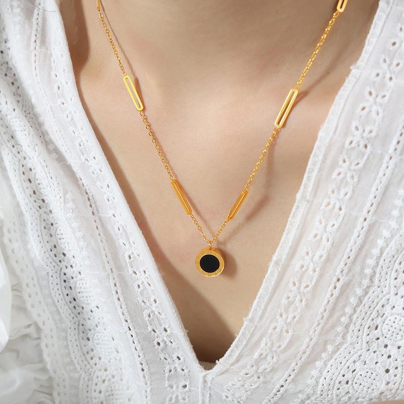 Roman Numeral Round Pendant Necklace in 18k Gold and White Sea Shell, Titanium Steel - Versatile and Stylish for Women
Roman Numeral Round Pendant Necklace in 18k Gold and White Sea Shell, Titanium Steel - Versatile and Stylish for Women