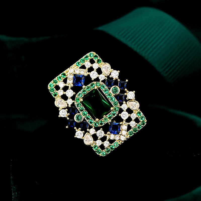 Imitation Jadeite Rectangular Color Matching Cubic Zirconia Brooch Clothing Accessories Fixing Accessories Pins
Imitation Jadeite Rectangular Color Matching Cubic Zirconia Brooch Clothing Accessories Fixing Accessories Pins