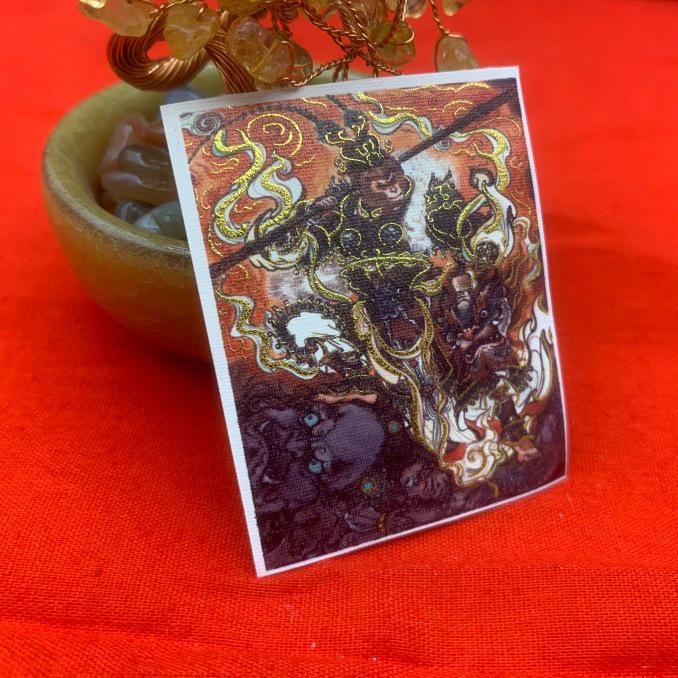 Taoist Immortals Gold-Painted Sanqing Laojun and Wenchang Zhang Tianshi Tangka Canvas
Taoist Immortals Gold-Painted Sanqing Laojun and Wenchang Zhang Tianshi Tangka Canvas