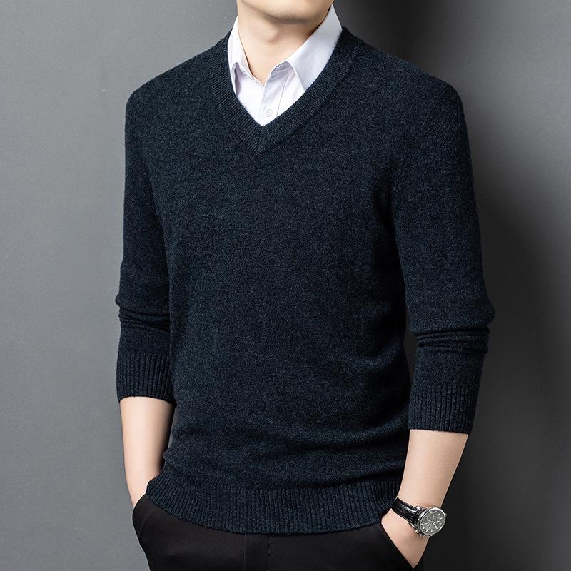 Men s 2025 Winter Argyle V-Neck Wool Sweater - Thick 420g for Warmth Medium
Men s 2025 Winter Argyle V-Neck Wool Sweater - Thick 420g for Warmth Medium