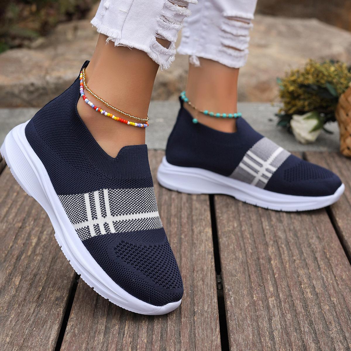 Flying woven shoes 2024 new thick-soled foot cover shallow mouth low-top foreign trade large-size fashion sports and leisure single shoes women 36 синий
Flying woven shoes 2024 new thick-soled foot cover shallow mouth low-top foreign trade large-size fashion sports and leisure single shoes women 36 синий