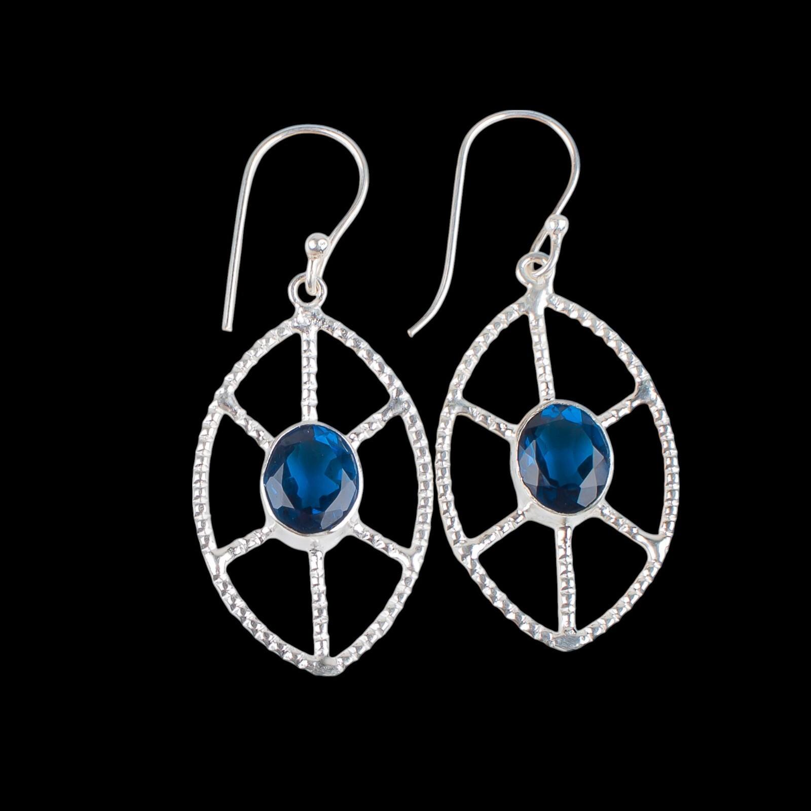 London Blue Topaz Gemstone 925 Sterling Silver Jewelry Handmade Earrings 2.00 EE-48-5
London Blue Topaz Gemstone 925 Sterling Silver Jewelry Handmade Earrings 2.00 EE-48-5