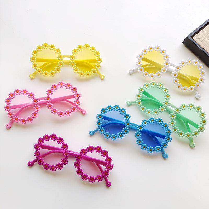 Fashion Kids Sunglasses Cute Flower Frame Sun Glasses Baby Girls Classic Eyewear UV400 Sun Protection Eyeglasses Oculos De Sol
Fashion Kids Sunglasses Cute Flower Frame Sun Glasses Baby Girls Classic Eyewear UV400 Sun Protection Eyeglasses Oculos De Sol