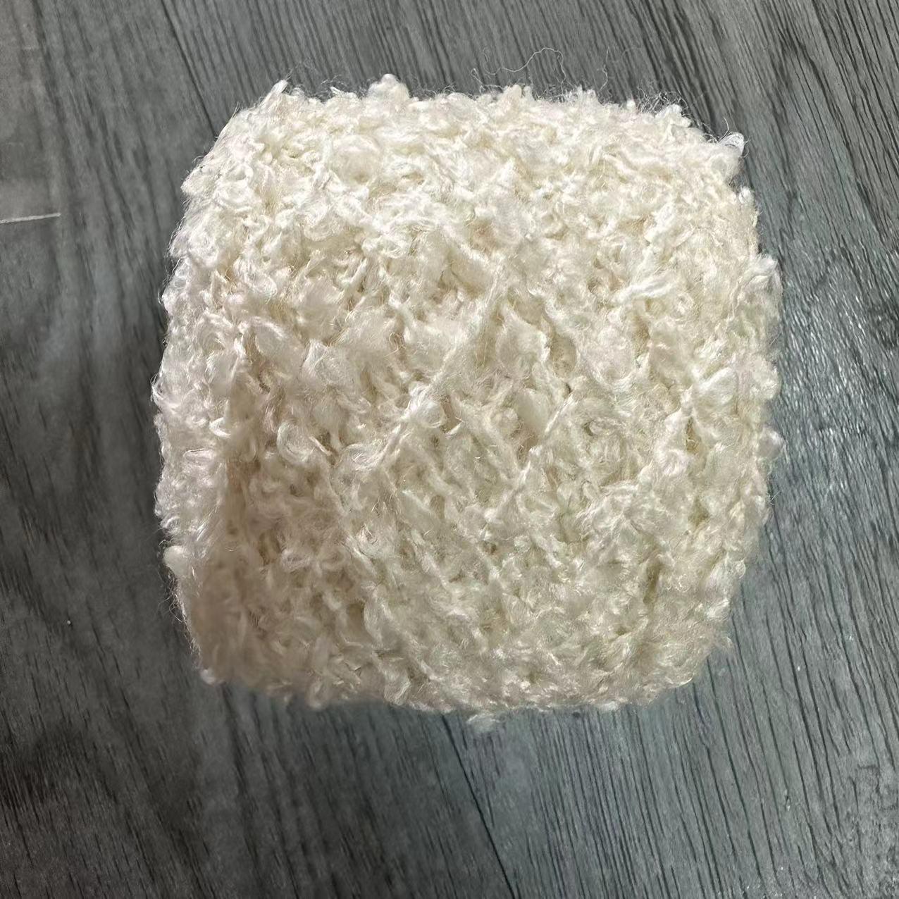 Вовняна пряжа-петля ручної в язки для волосся ляльок, DIY проєктів та в язання шарфів/шапок
Вовняна пряжа-петля ручної в язки для волосся ляльок, DIY проєктів та в язання шарфів/шапок