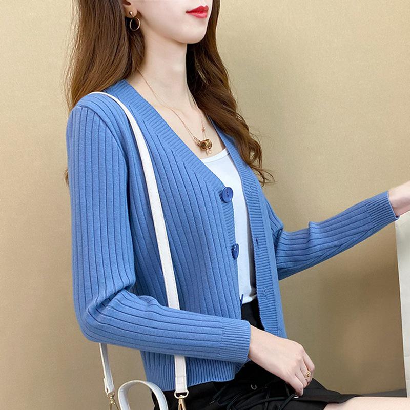 Women s V-Neck Knitted Cardigan - Long Sleeve Spring/Autumn Shawl Jacket One Size (Fits 80-120 Jin) синий
Women s V-Neck Knitted Cardigan - Long Sleeve Spring/Autumn Shawl Jacket One Size (Fits 80-120 Jin) синий