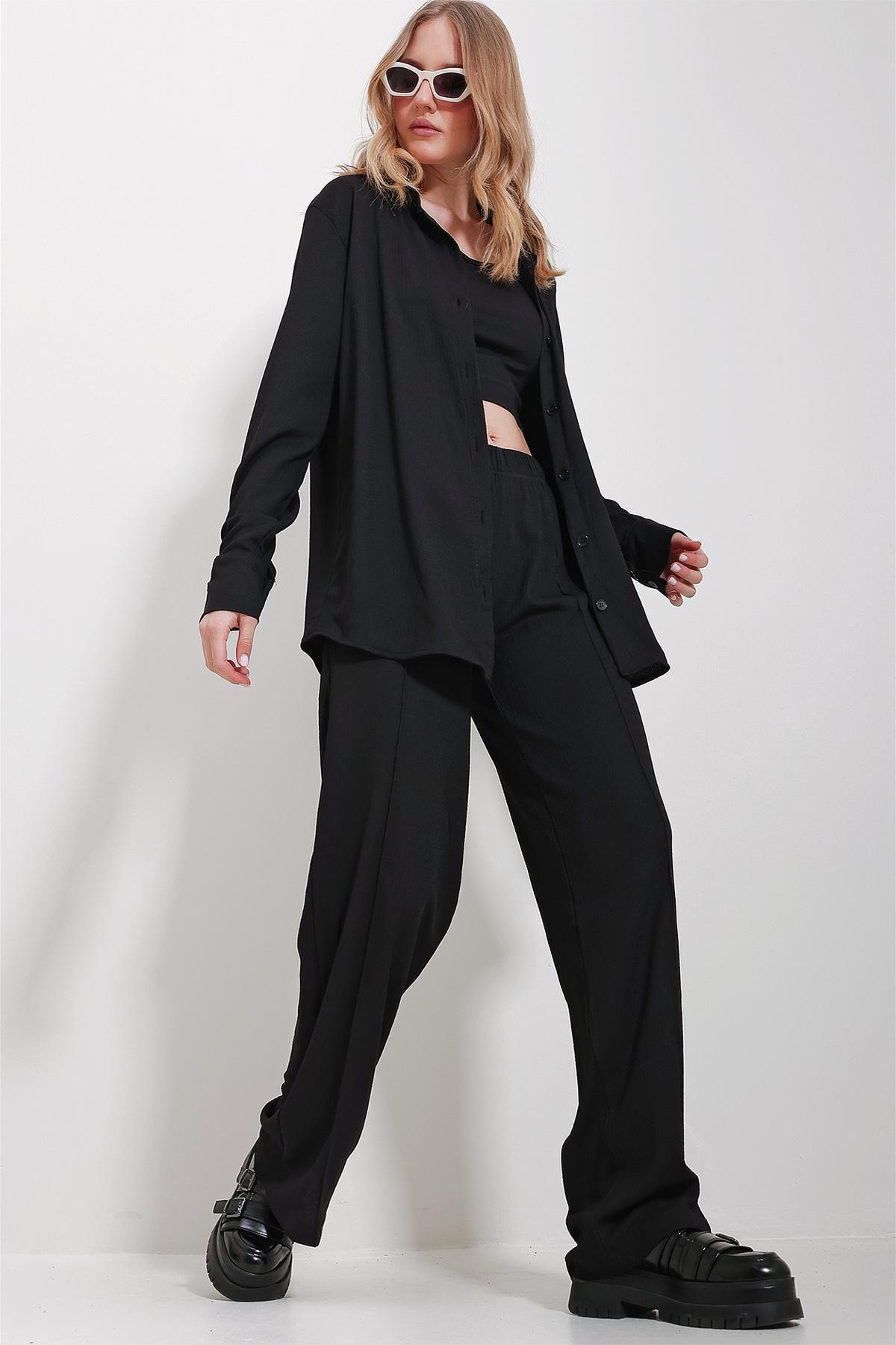 Women s Bottom-Top Set New Season Fashion Black Crop Athlete Shirt and Trouser Set S ритм кольору
Women s Bottom-Top Set New Season Fashion Black Crop Athlete Shirt and Trouser Set S ритм кольору