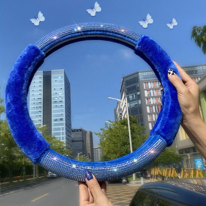 Light Luxury Diamond Winter Fashion Crane Blue Car All Blue, No Diamonds
Light Luxury Diamond Winter Fashion Crane Blue Car All Blue, No Diamonds