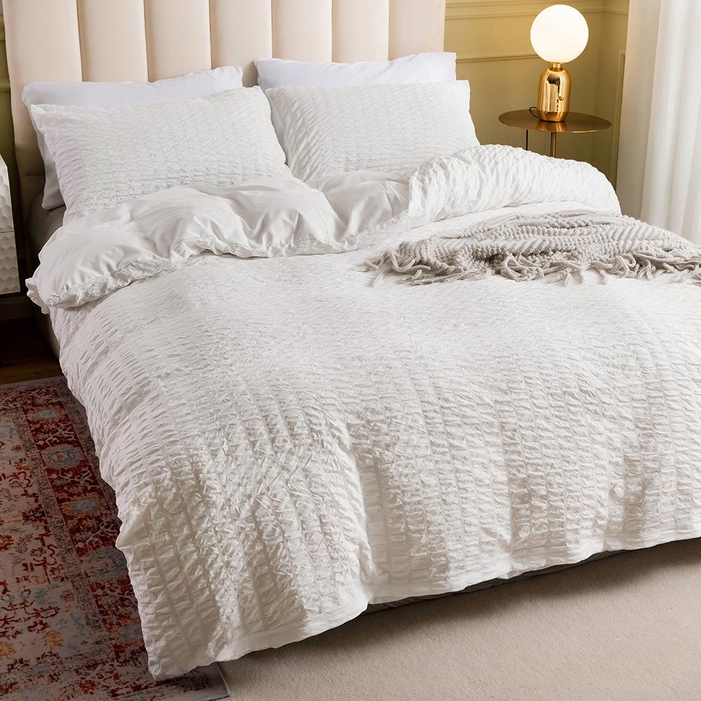 Home bedding simple solid color craft seersucker quilt cover pillowcase three-piece set quilt cover 135*200
Home bedding simple solid color craft seersucker quilt cover pillowcase three-piece set quilt cover 135*200