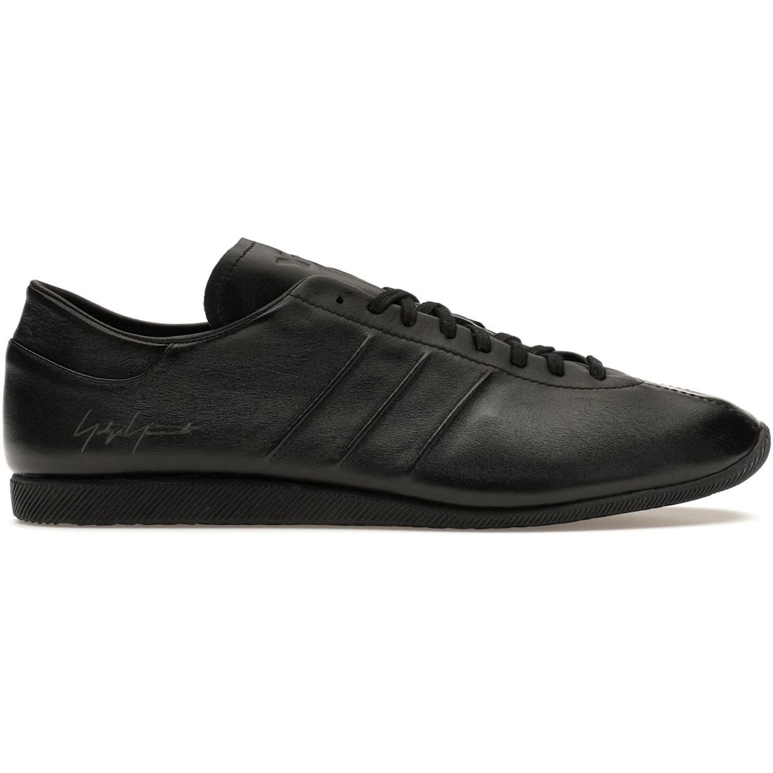 Sneaker adidas Y-3 Japan Black(IE1450) 38
Sneaker adidas Y-3 Japan Black(IE1450) 38