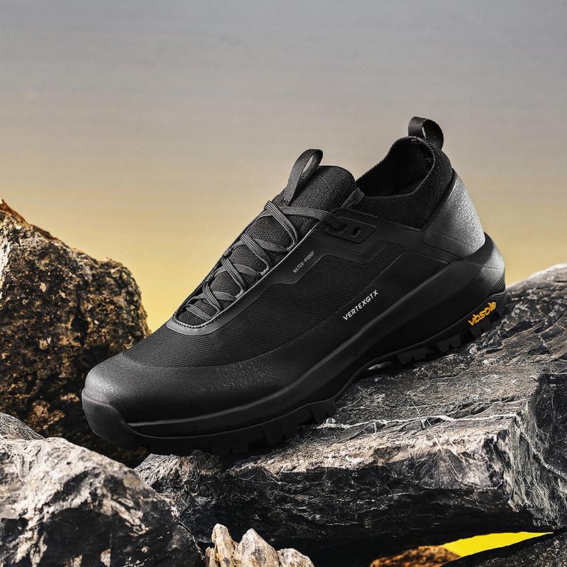 VA outdoor waterproof comfortable wear-resistant sports shoes hiking off-road mountaineering non-slip one-pedal lazy casual shoes 46
VA outdoor waterproof comfortable wear-resistant sports shoes hiking off-road mountaineering non-slip one-pedal lazy casual shoes 46