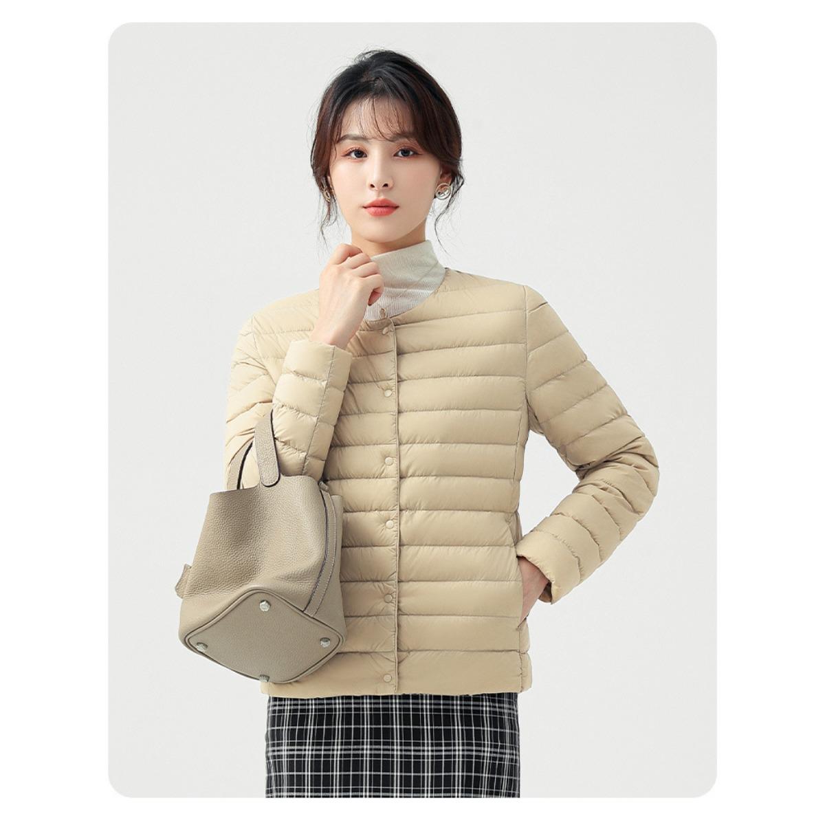 Легкая пуховая хлопковая куртка, Женская осенне-зимняя пуховая куртка, Легкая и тонкая подкладка, Модная и теплая 5XL хаки
Легкая пуховая хлопковая куртка, Женская осенне-зимняя пуховая куртка, Легкая и тонкая подкладка, Модная и теплая 5XL хаки