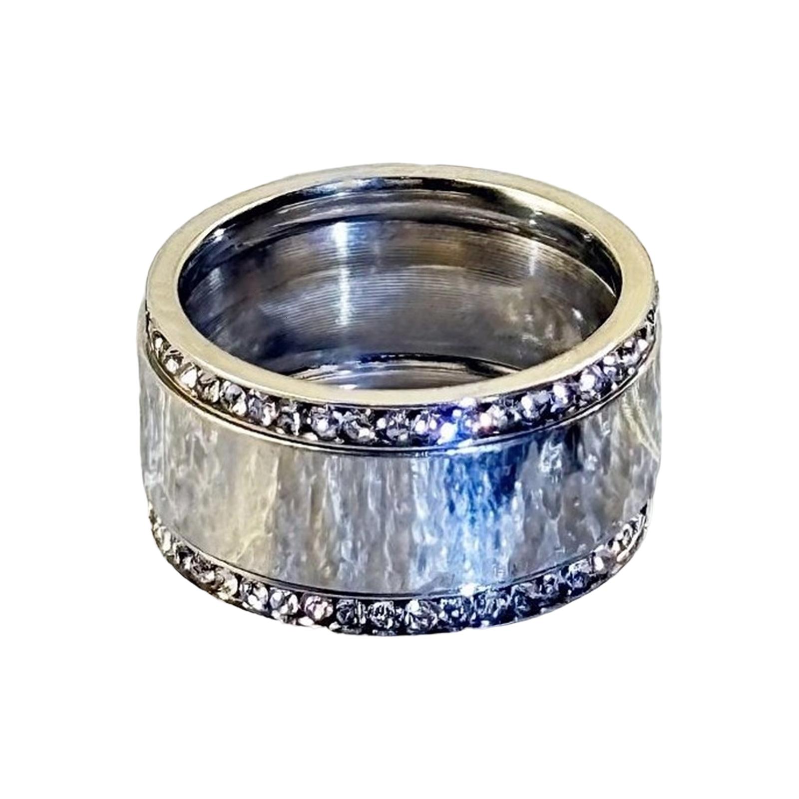 Comfortable Finger Ring with Simulated Diamonds Cubic Zirconia Wedding Engagement Ring Handmade Jewelry For Women 8
Comfortable Finger Ring with Simulated Diamonds Cubic Zirconia Wedding Engagement Ring Handmade Jewelry For Women 8