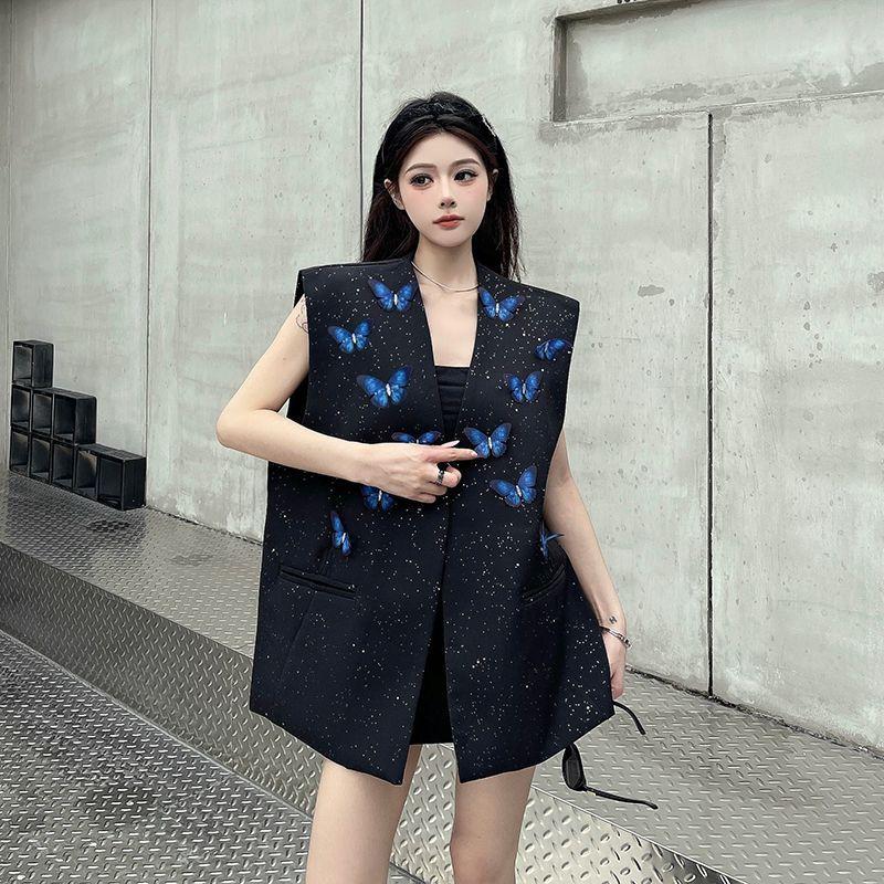Women Summer Black Sleeveless Collarless Vest Blazer Starry Three Dimensional Butterfly Decorated Waistcoat Casual Outerwear S чёрный
Women Summer Black Sleeveless Collarless Vest Blazer Starry Three Dimensional Butterfly Decorated Waistcoat Casual Outerwear S чёрный