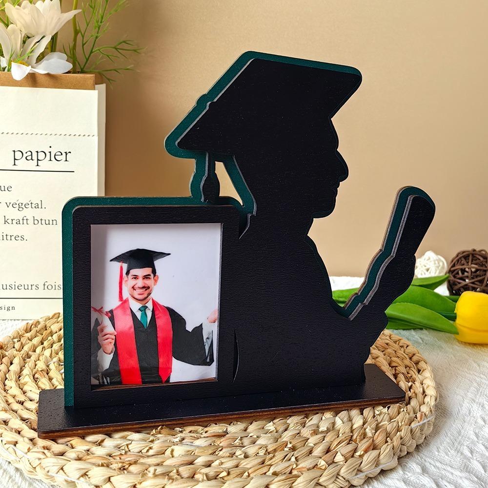 Celebration Graduation Theme Picture Frame Picture Display Stand Bedroom Office Living Room вина червоного кольору
Celebration Graduation Theme Picture Frame Picture Display Stand Bedroom Office Living Room вина червоного кольору