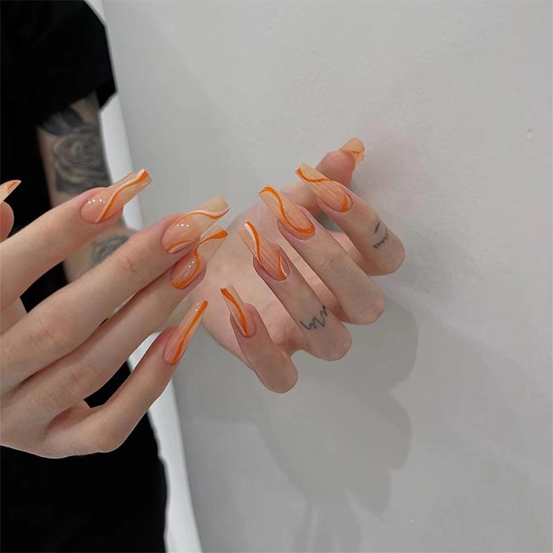 Minimalist Line Nail Art: Removable, Wearable False Nails Inspired by Xiaohongshu Influencers
Minimalist Line Nail Art: Removable, Wearable False Nails Inspired by Xiaohongshu Influencers