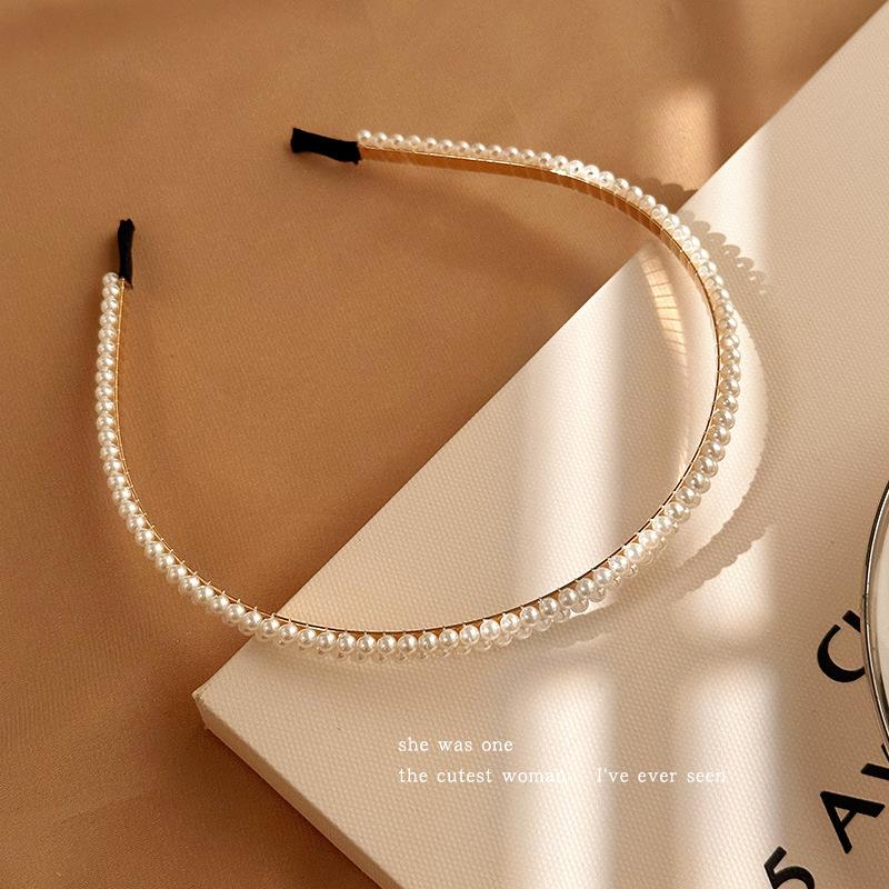 Изысканные обручи для волос с искусственным жемчугом и цветами, модные аксессуары для волос, праздничный стиль, идеальные подарки для девочек
Изысканные обручи для волос с искусственным жемчугом и цветами, модные аксессуары для волос, праздничный стиль, идеальные подарки для девочек