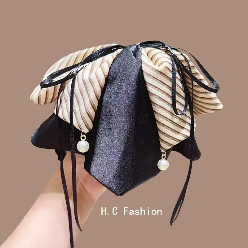 Elegant Striped Bow Hair Clip - High-End Women s Fashion Luxury Hairpin for Ponytails
Elegant Striped Bow Hair Clip - High-End Women s Fashion Luxury Hairpin for Ponytails