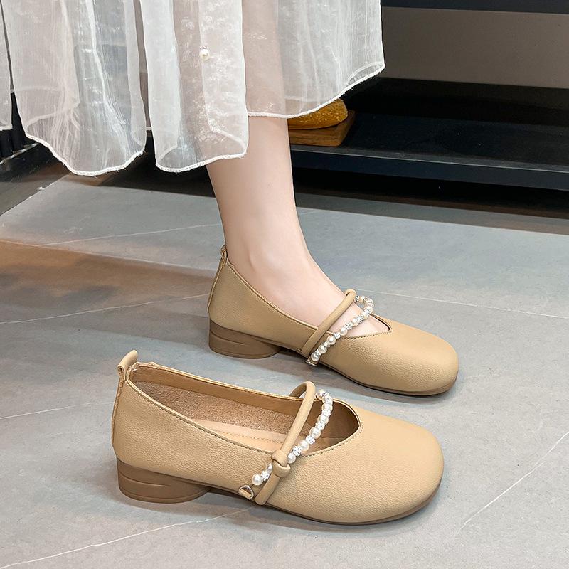 2025 лето новый нежный вечерний ветер литературный ретро толстый каблук темперамент универсальный жемчужная цепочка простые туфли на высоком каблуке 40 хаки
2025 лето новый нежный вечерний ветер литературный ретро толстый каблук темперамент универсальный жемчужная цепочка простые туфли на высоком каблуке 40 хаки