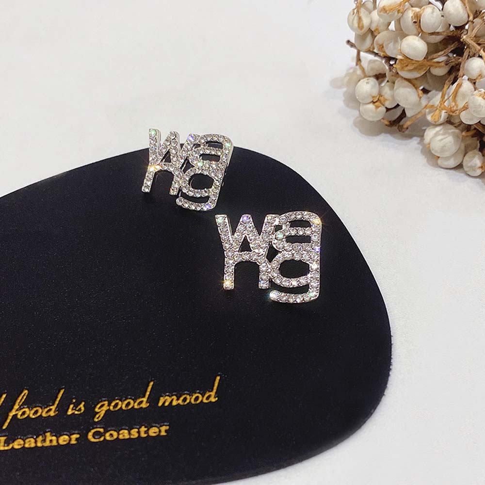 Women Korean Rhinestone Crystal Fashion Jewelry Dangle Earrings Stud Earrings Letter Earrings
Women Korean Rhinestone Crystal Fashion Jewelry Dangle Earrings Stud Earrings Letter Earrings