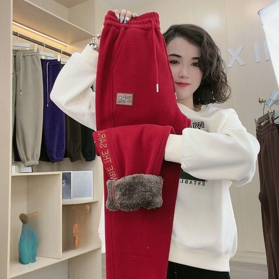 Зимние толстые флисовые штаны с подкладкой, модные термобелье, плюшевые штаны, повседневные спортивные штаны, брюки с эластичной резинкой на талии M красный
Зимние толстые флисовые штаны с подкладкой, модные термобелье, плюшевые штаны, повседневные спортивные штаны, брюки с эластичной резинкой на талии M красный