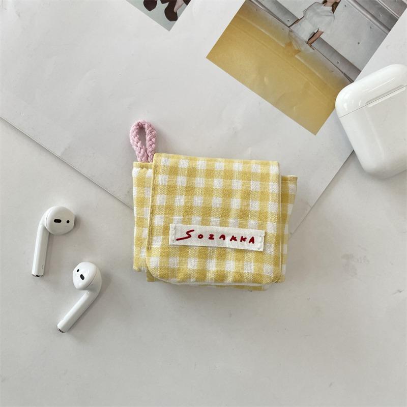 54102 Mini Cute Headphone Case Apple Headphone Storage Bag Portable Flip Soft Case Bluetooth Headphone Bag General
54102 Mini Cute Headphone Case Apple Headphone Storage Bag Portable Flip Soft Case Bluetooth Headphone Bag General