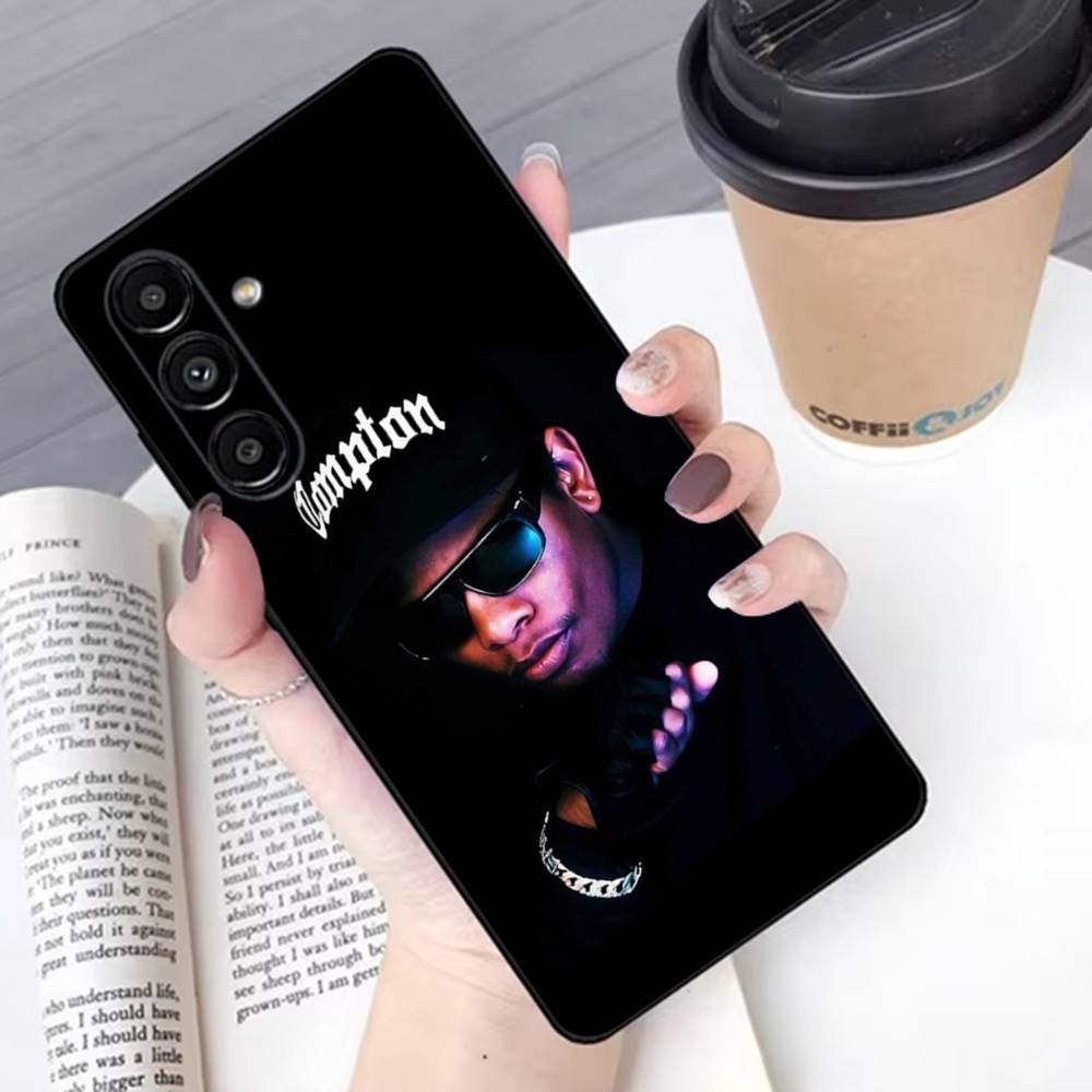Rapper E-Eazy E Phone Case For Samsung S 25,24,23,22,30,21,10,9,Ultra,Plus,Lite,FE,4G,5G Black Soft Case Samsung S24ULTRA
Rapper E-Eazy E Phone Case For Samsung S 25,24,23,22,30,21,10,9,Ultra,Plus,Lite,FE,4G,5G Black Soft Case Samsung S24ULTRA