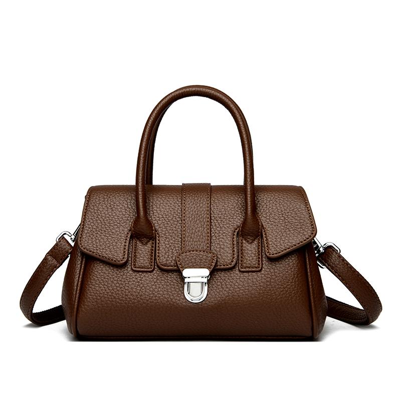 Fashionable Shell Crossbody Shopping Bag Women s Single Shoulder Bag Practical Large Capacity PU Material Tote Bag For Daily Use
Fashionable Shell Crossbody Shopping Bag Women s Single Shoulder Bag Practical Large Capacity PU Material Tote Bag For Daily Use