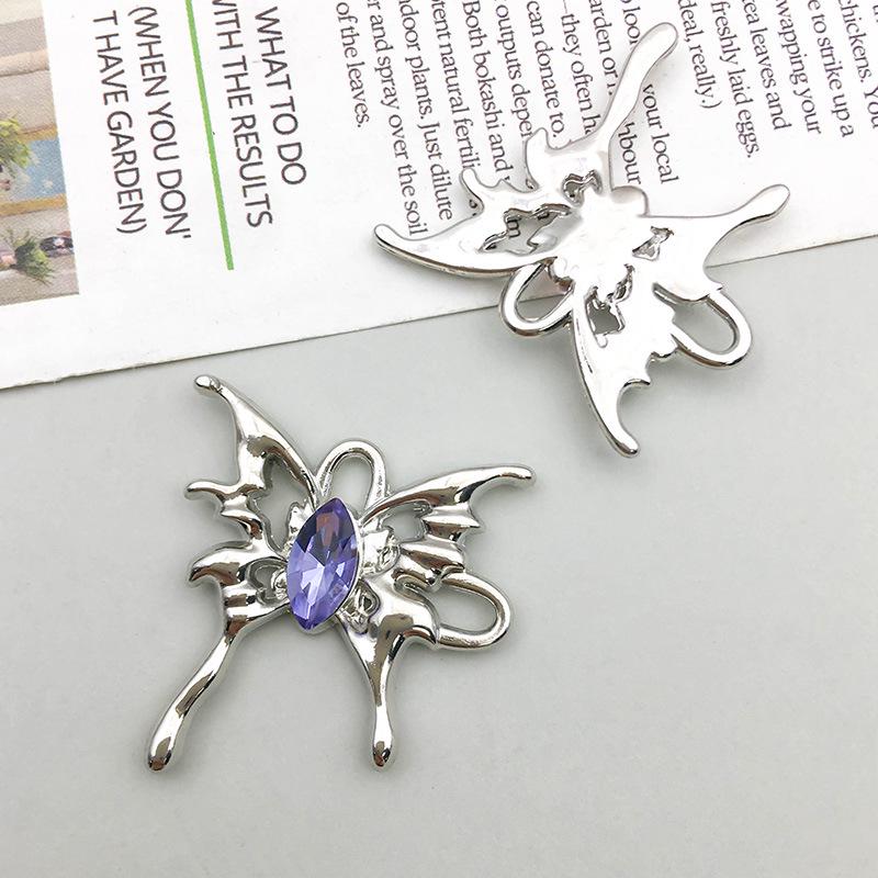 Alloy Rhinestone Butterfly Charm for DIY Jewelry
Alloy Rhinestone Butterfly Charm for DIY Jewelry
