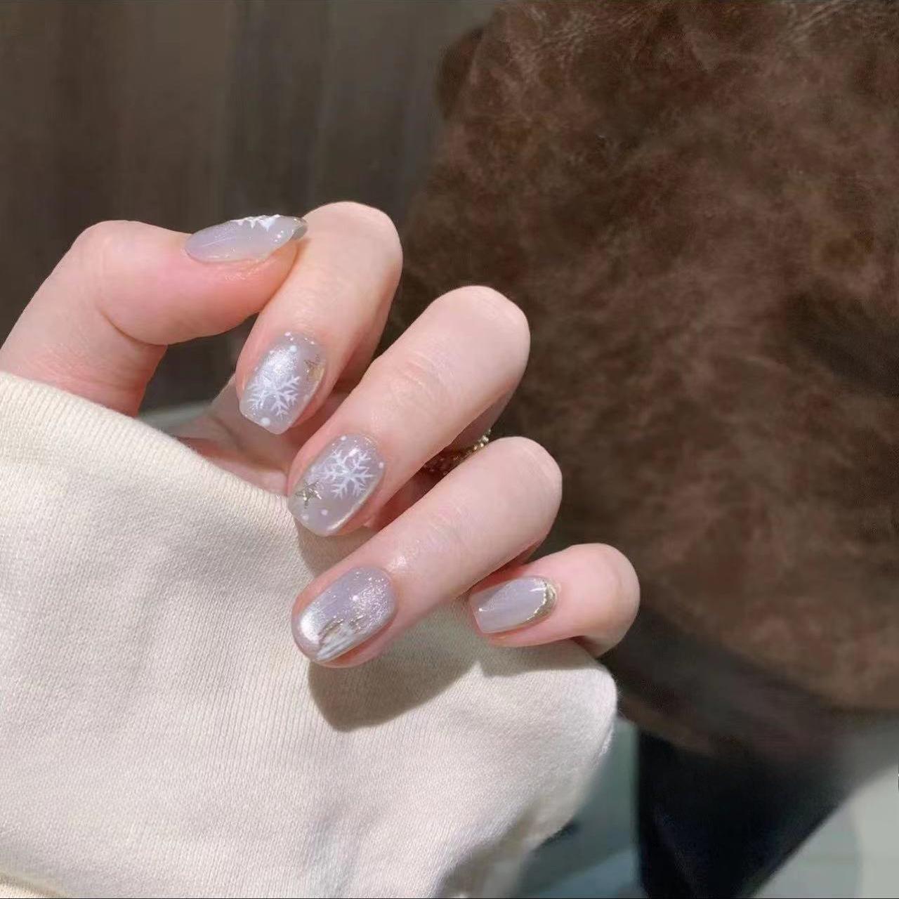 Christmas Nails, Wearing Armor, Handmade Glass Beads, Cat Eye, French Magic Mirror, Plaster, Hand-painted Snowflakes, Christmas Tree Extra Small XS
Christmas Nails, Wearing Armor, Handmade Glass Beads, Cat Eye, French Magic Mirror, Plaster, Hand-painted Snowflakes, Christmas Tree Extra Small XS