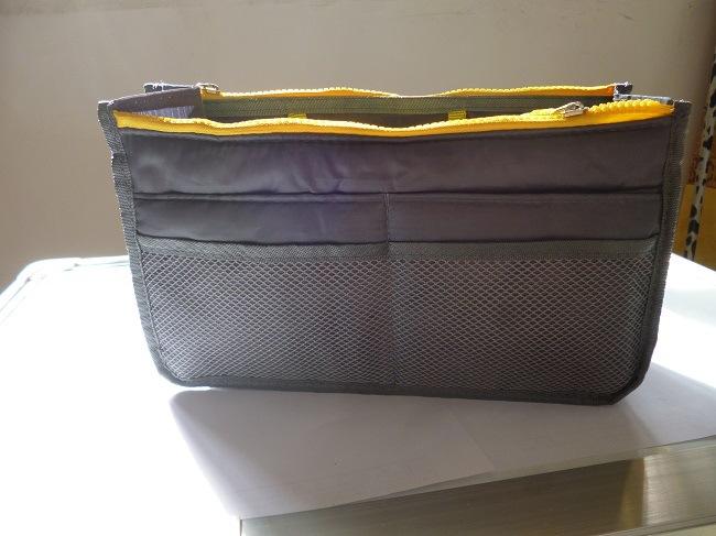 Nylon Women Cosmetic Organizer Bag Travel Foldable Large Capacity Handbag Insert Makeup Tote Liner with Travel Insert Organizer сірий
Nylon Women Cosmetic Organizer Bag Travel Foldable Large Capacity Handbag Insert Makeup Tote Liner with Travel Insert Organizer сірий