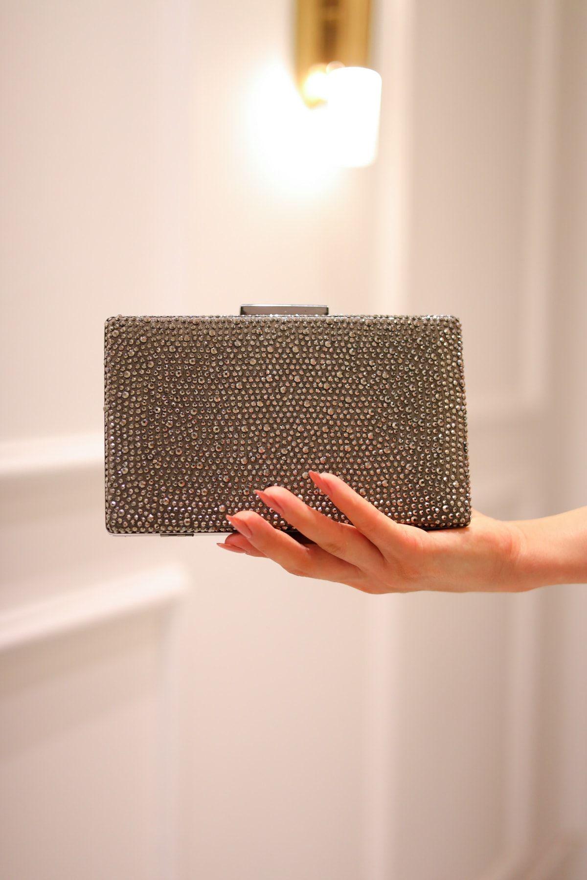 Жіноча стильна та корисна вечірня сумка-сумка квадратний футляр Saworoski Stone Evening Dress Bag 222
Жіноча стильна та корисна вечірня сумка-сумка квадратний футляр Saworoski Stone Evening Dress Bag 222