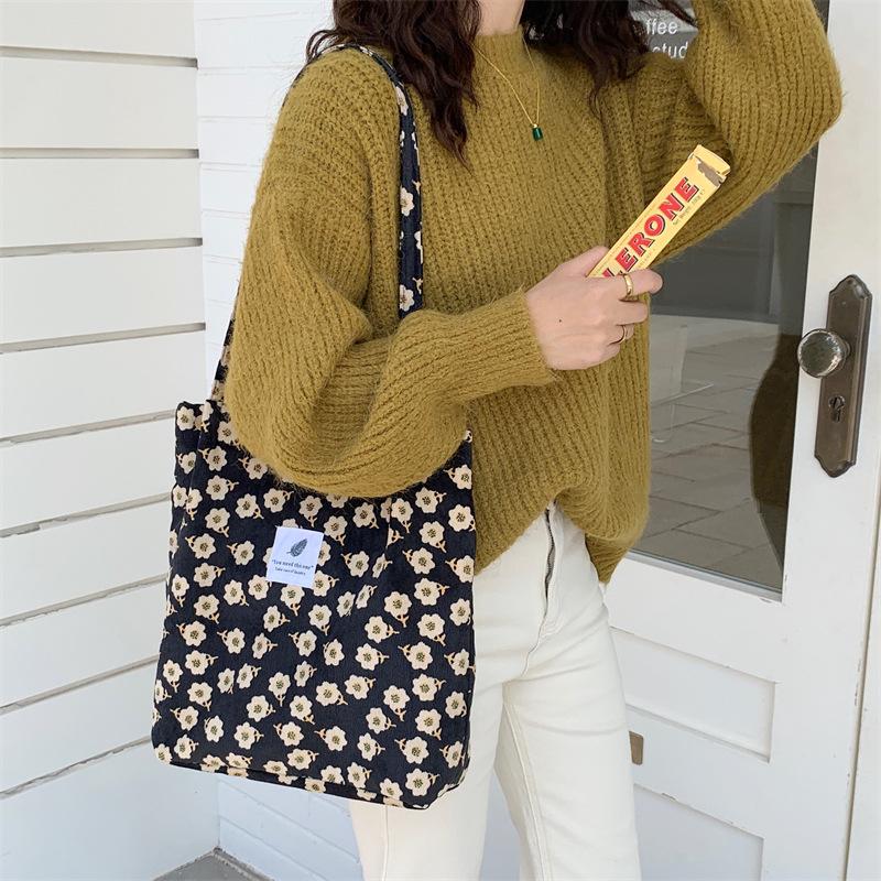 Retro Corduroy Women s Shoulder Bag Large Capacity Student Girls Casual Tote Book Handbags Flower Leopard Female Shopping Bags
Retro Corduroy Women s Shoulder Bag Large Capacity Student Girls Casual Tote Book Handbags Flower Leopard Female Shopping Bags
