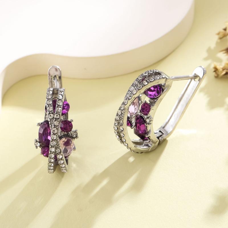 Vintage Style Creative 3D Design Earrings with Rhinestones and Multi-Shaped Gemstones for Women Elegant Jewelry Accessories One Size розовый
Vintage Style Creative 3D Design Earrings with Rhinestones and Multi-Shaped Gemstones for Women Elegant Jewelry Accessories One Size розовый