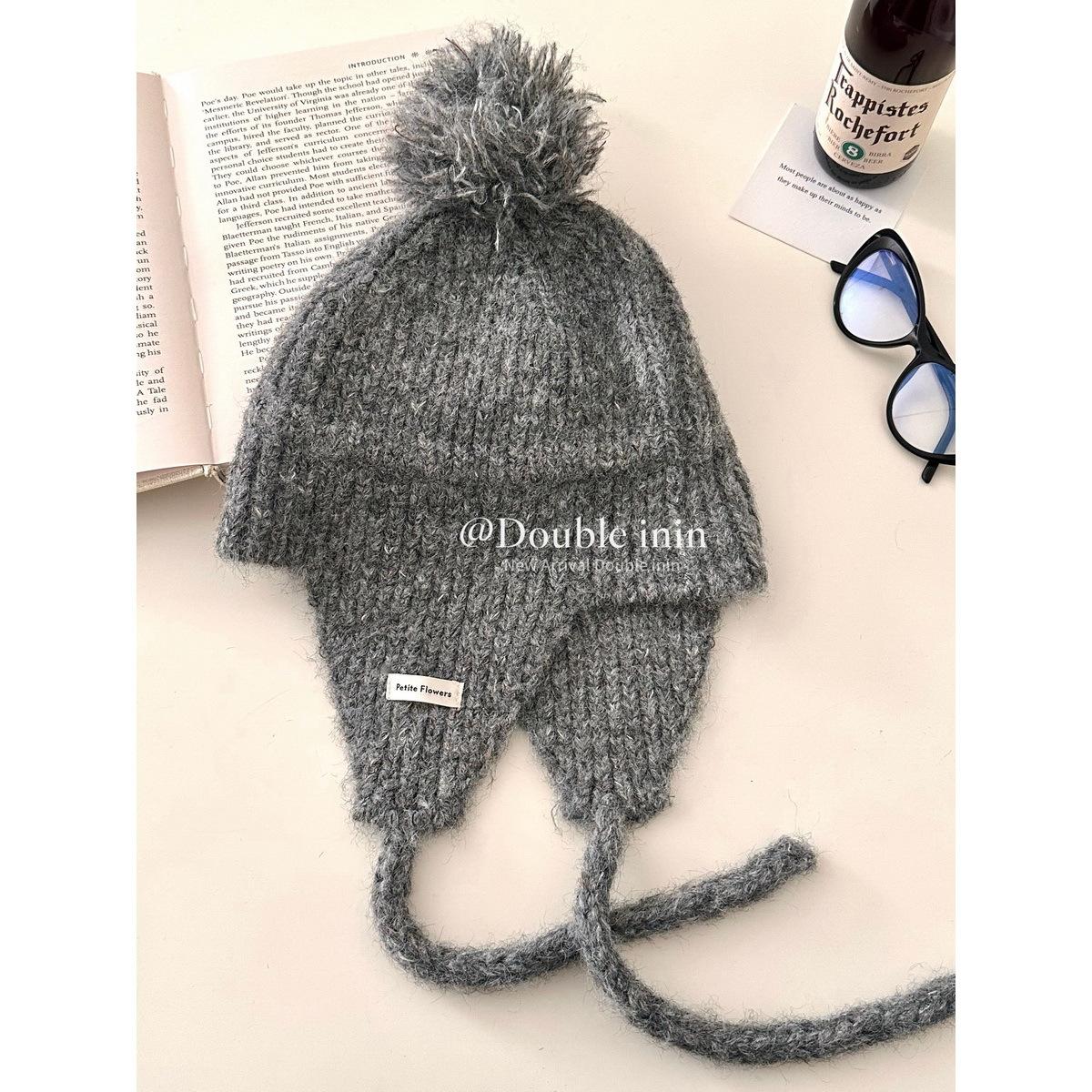 Ruth/cute wool knitted hat women s winter warm ear protection hat show face little Lei Feng hat hat circumference: 54-60cm сірий колір
Ruth/cute wool knitted hat women s winter warm ear protection hat show face little Lei Feng hat hat circumference: 54-60cm сірий колір